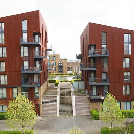 Stylish Surrey Quays Apartment - 10 Mins From Station London Eksteriør billede